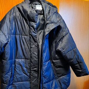 Old Navy hooded puffer coat